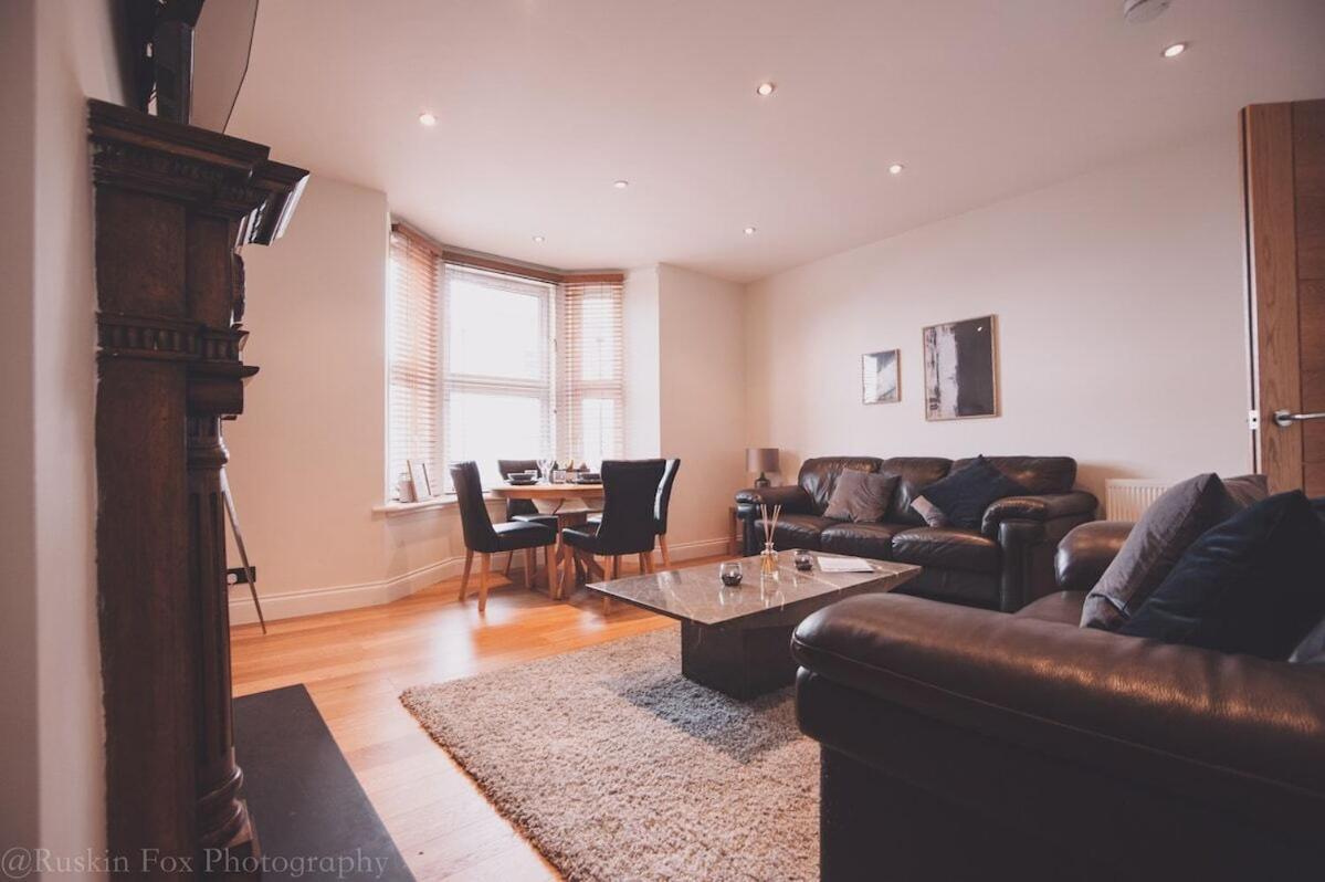 אברדין Impressive 3 Bedroom מראה חיצוני תמונה